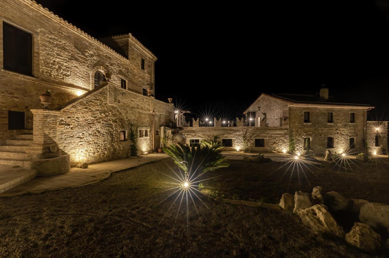 Castello Di Petecciano B&B Mosciano SantʼAngelo Zewnętrze zdjęcie