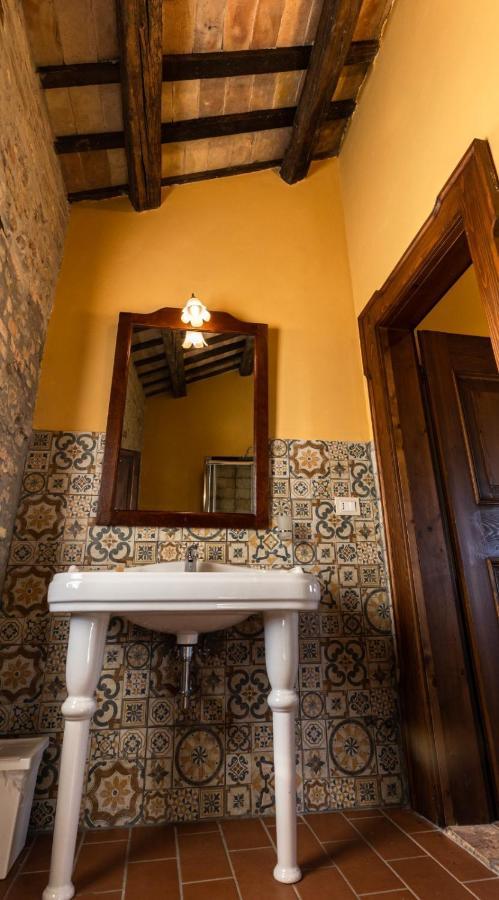Castello Di Petecciano B&B Mosciano SantʼAngelo Zewnętrze zdjęcie