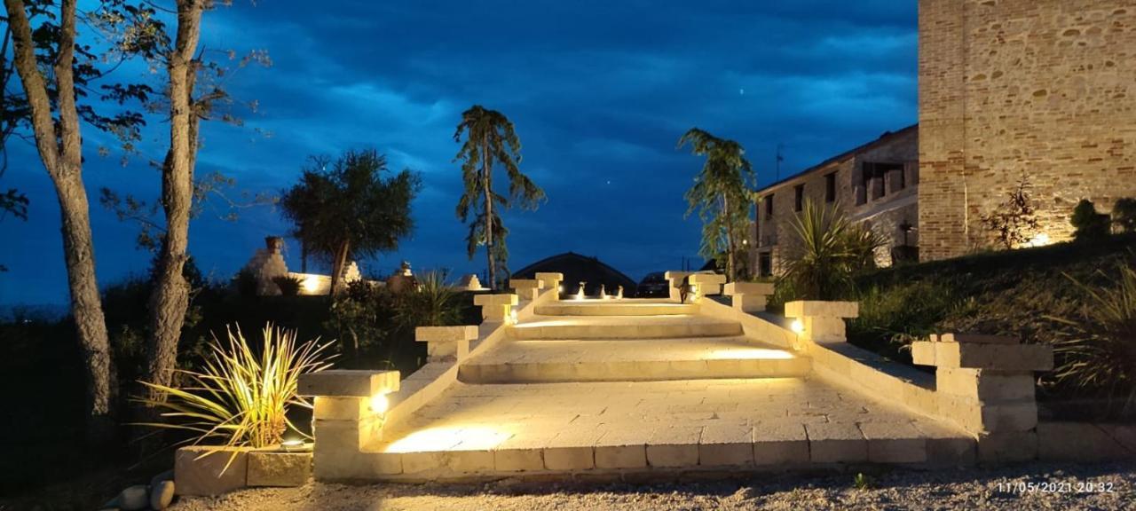 Castello Di Petecciano B&B Mosciano SantʼAngelo Zewnętrze zdjęcie